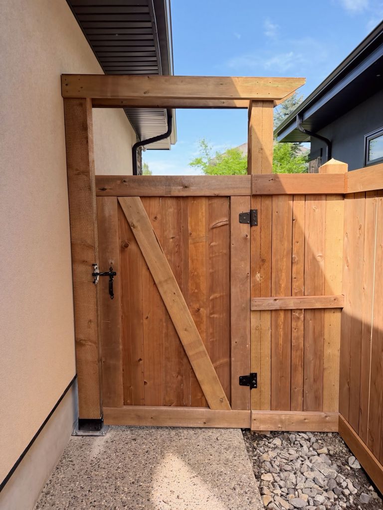 fence repair company Calgary